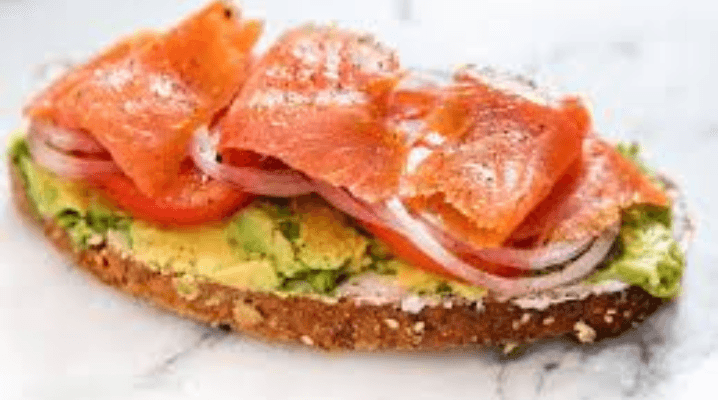 Tartine  Salmon Avocado