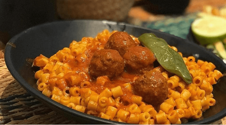 مقرونة بالكعابر