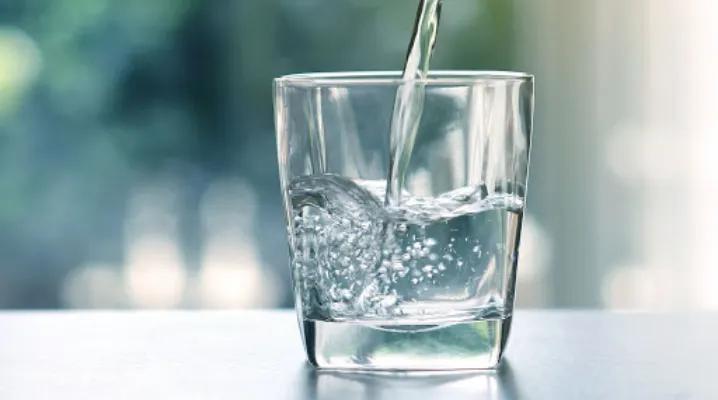 EAU 1/2