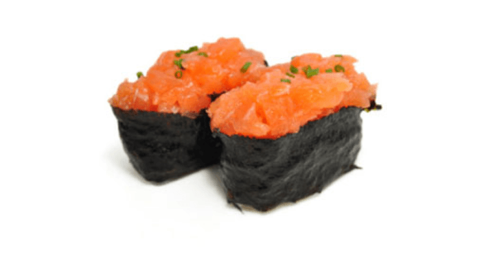 Tartare saumon épicé