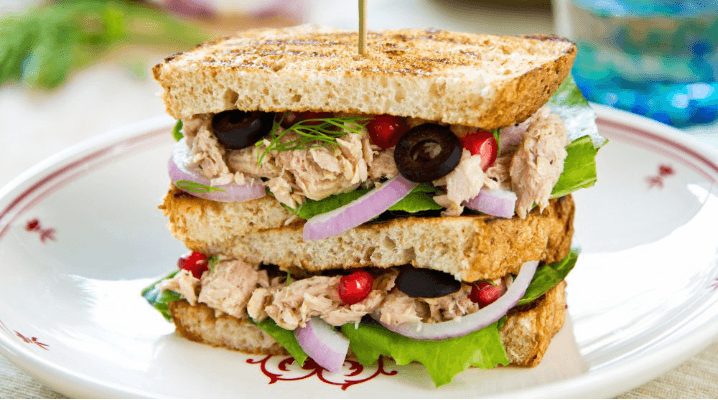 Club Sandwich Thon