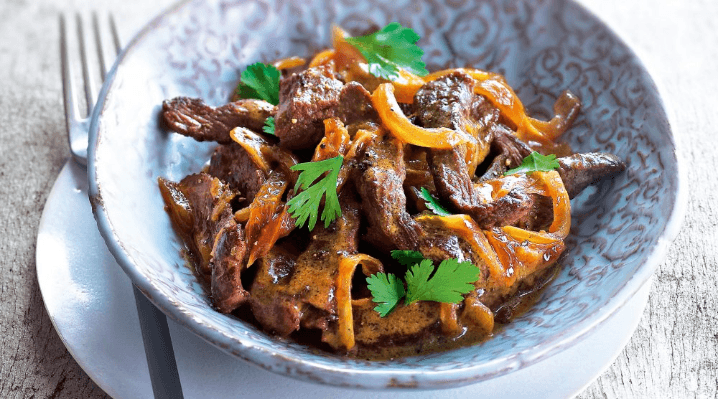 Bœuf sauté oignons