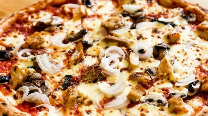 Pizza Alaska
