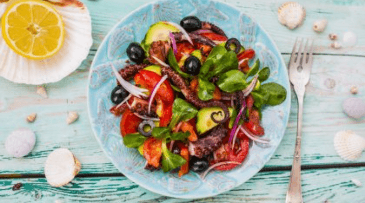 Mediterranean Chicken Salad