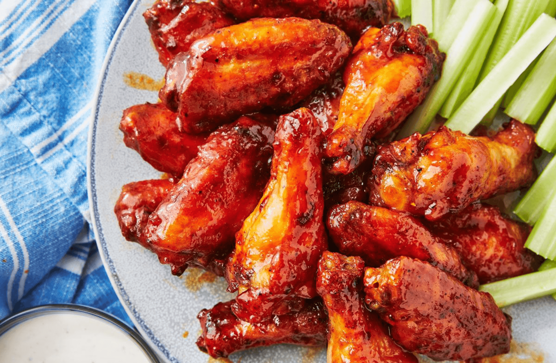 Chicken wings (bone-in)