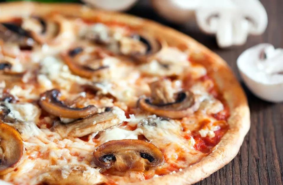 Pizza Sauce Tomate Végétarienne