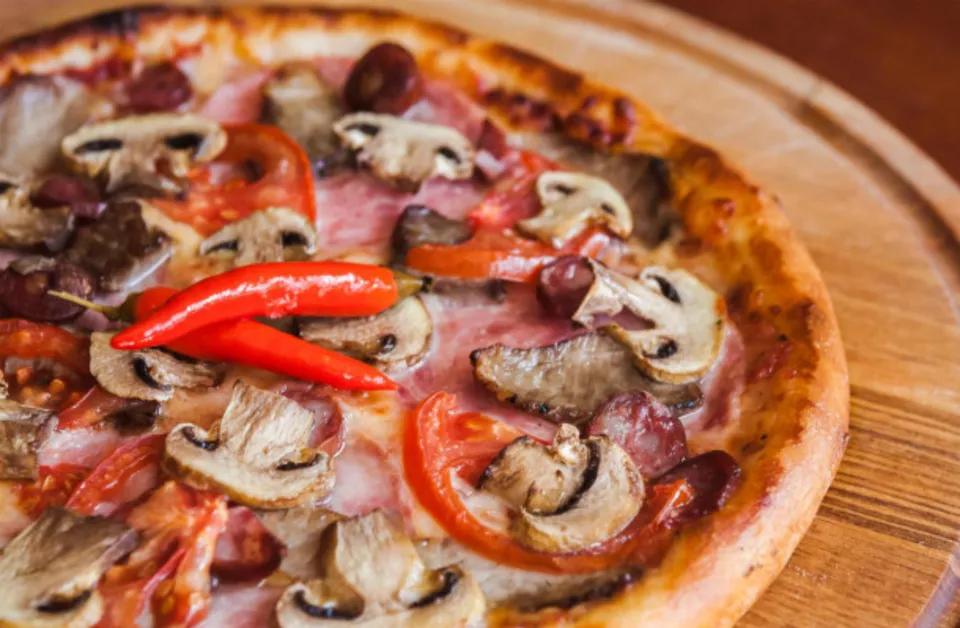 Pizza Sauce Tomate Reine