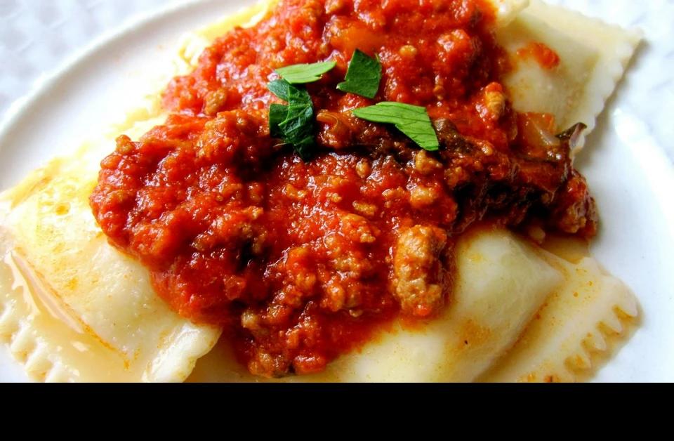 Ravioli Bolognaise