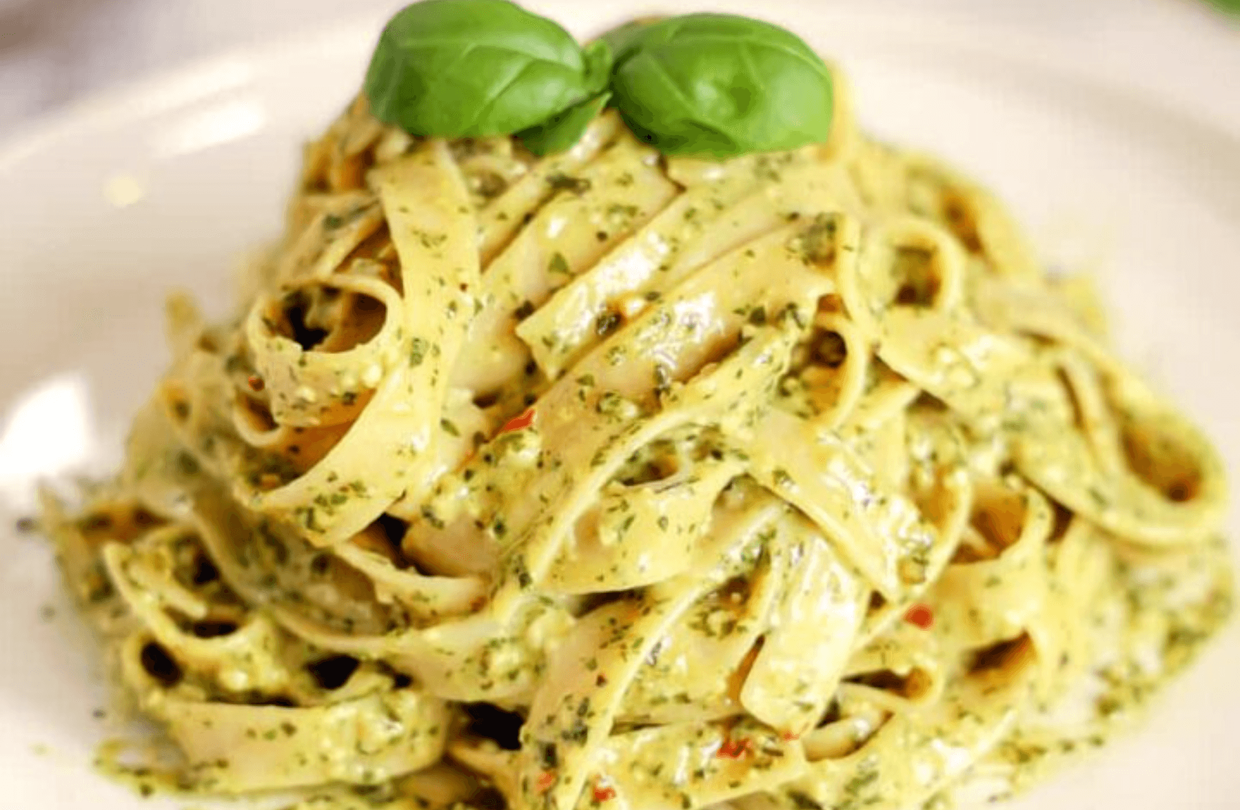 Tagliatelle Pesto