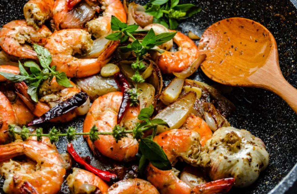 Crevettes sautées