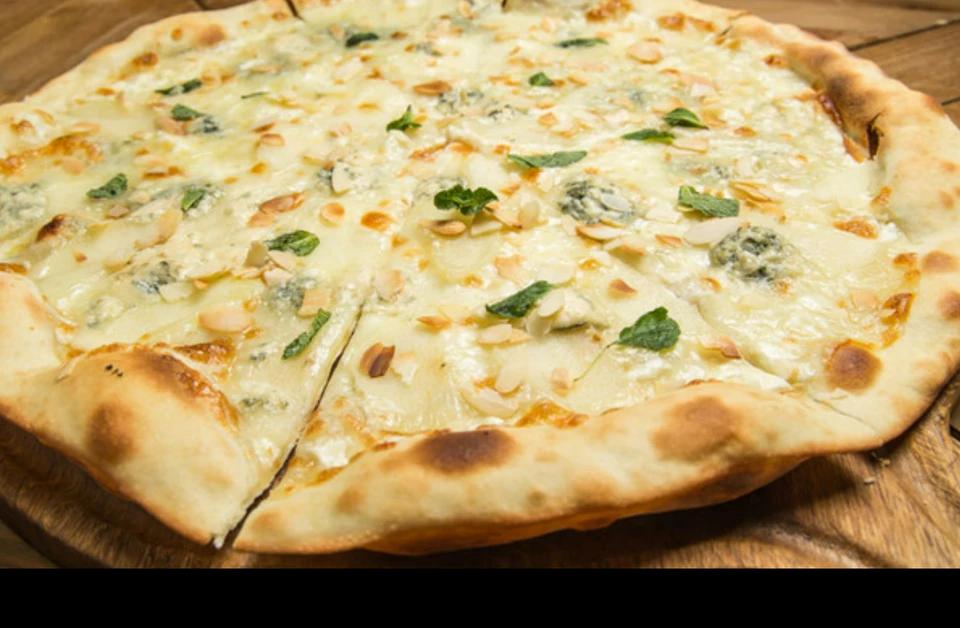 Pizza Bianca ( 4 fromages )