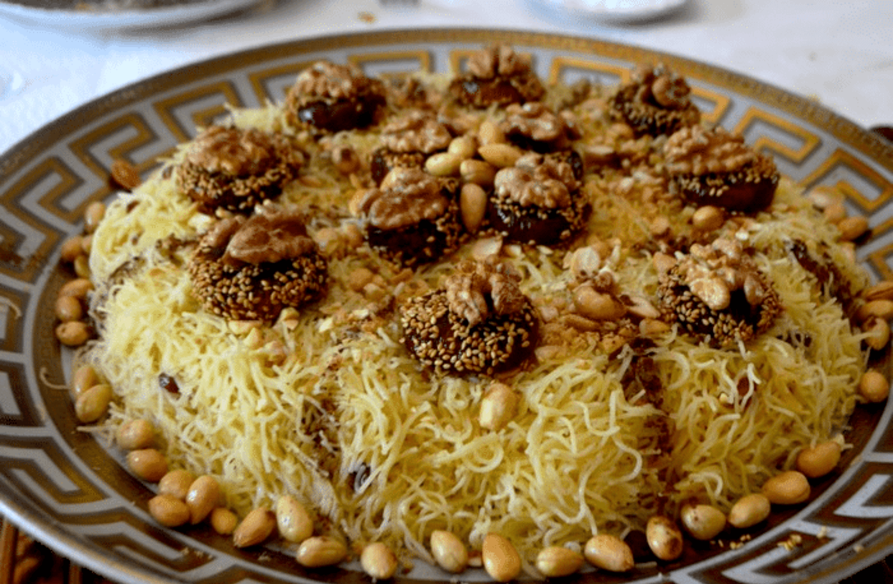 Seffa m'dfouna + Dessert (Tous les weekends)