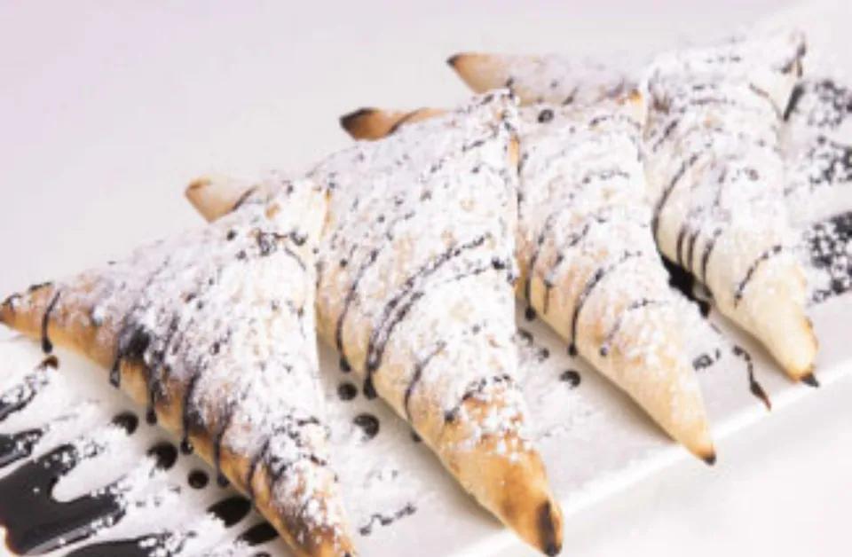 Chocolate cones