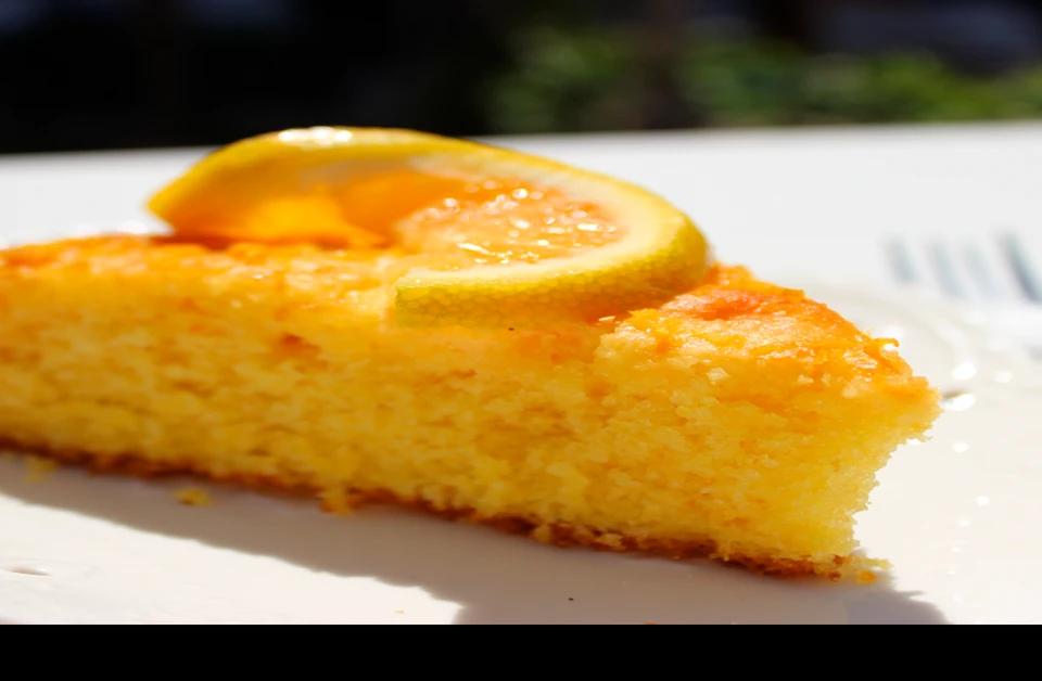 Tranche De Cake À L’orange