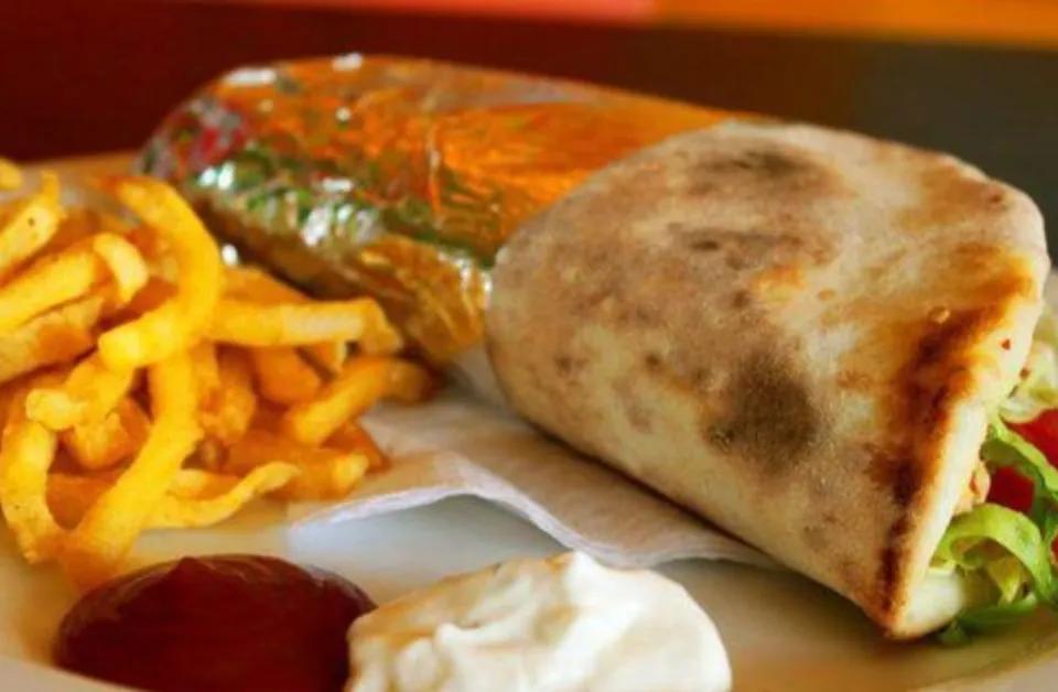 Makloub Chawarma