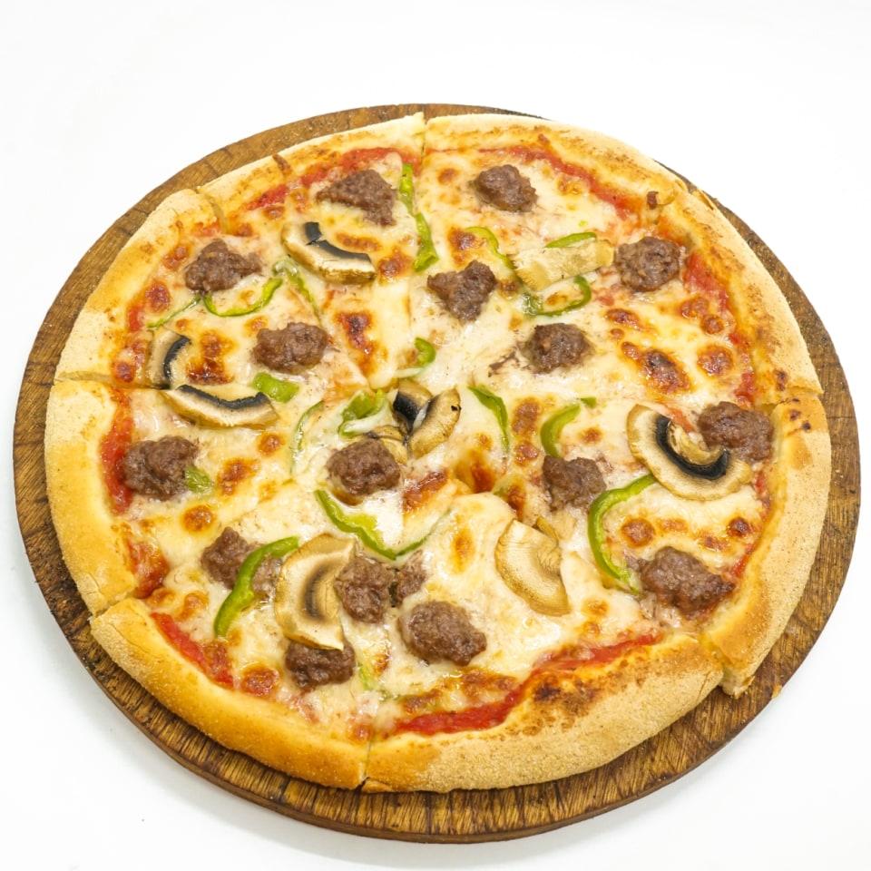 Pizza Beef