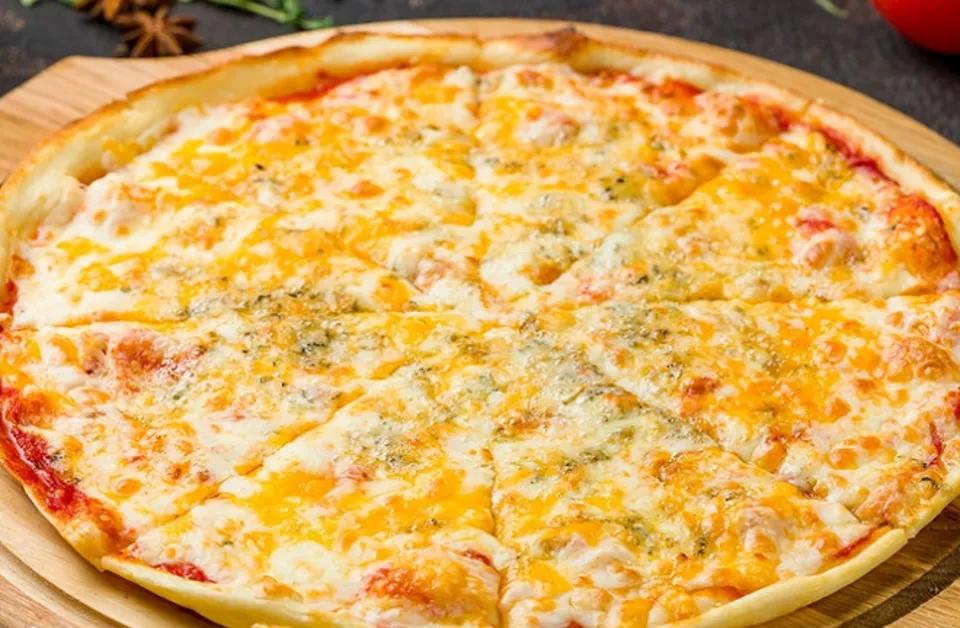 Pizza 4 Fromages