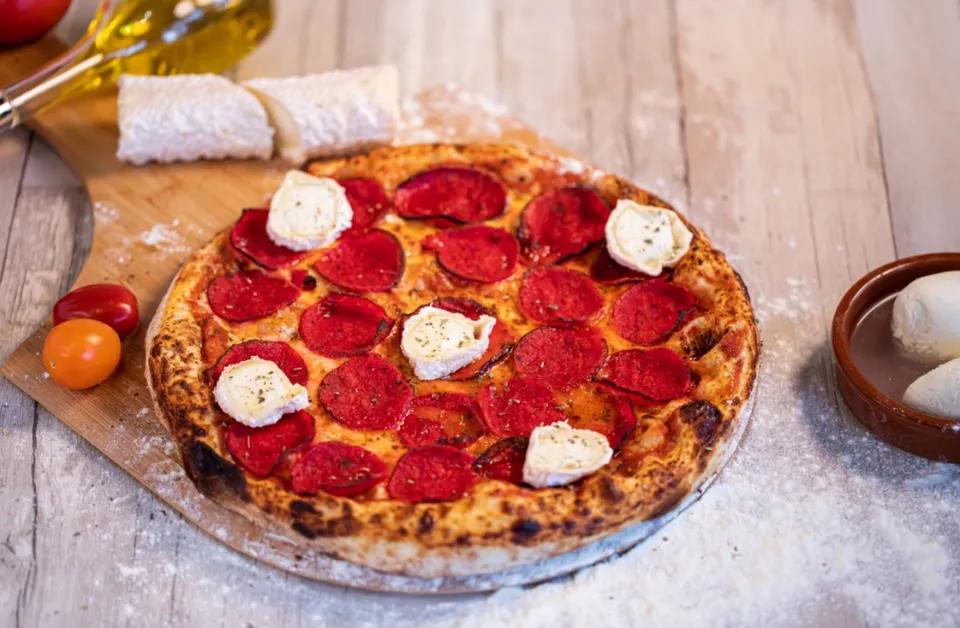 Pizza Pepperoni chèvre