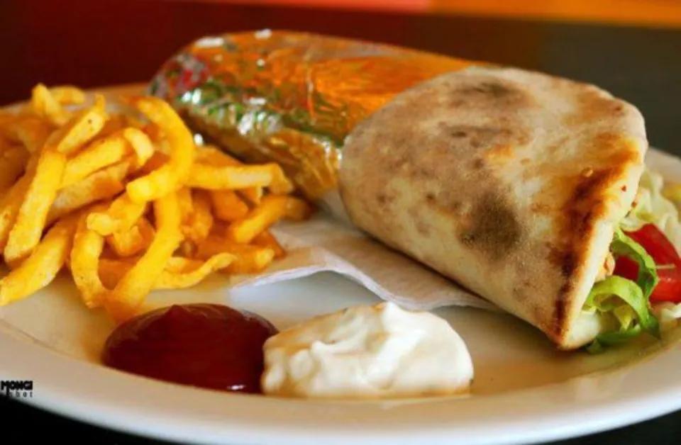 Makloub Chawarma
