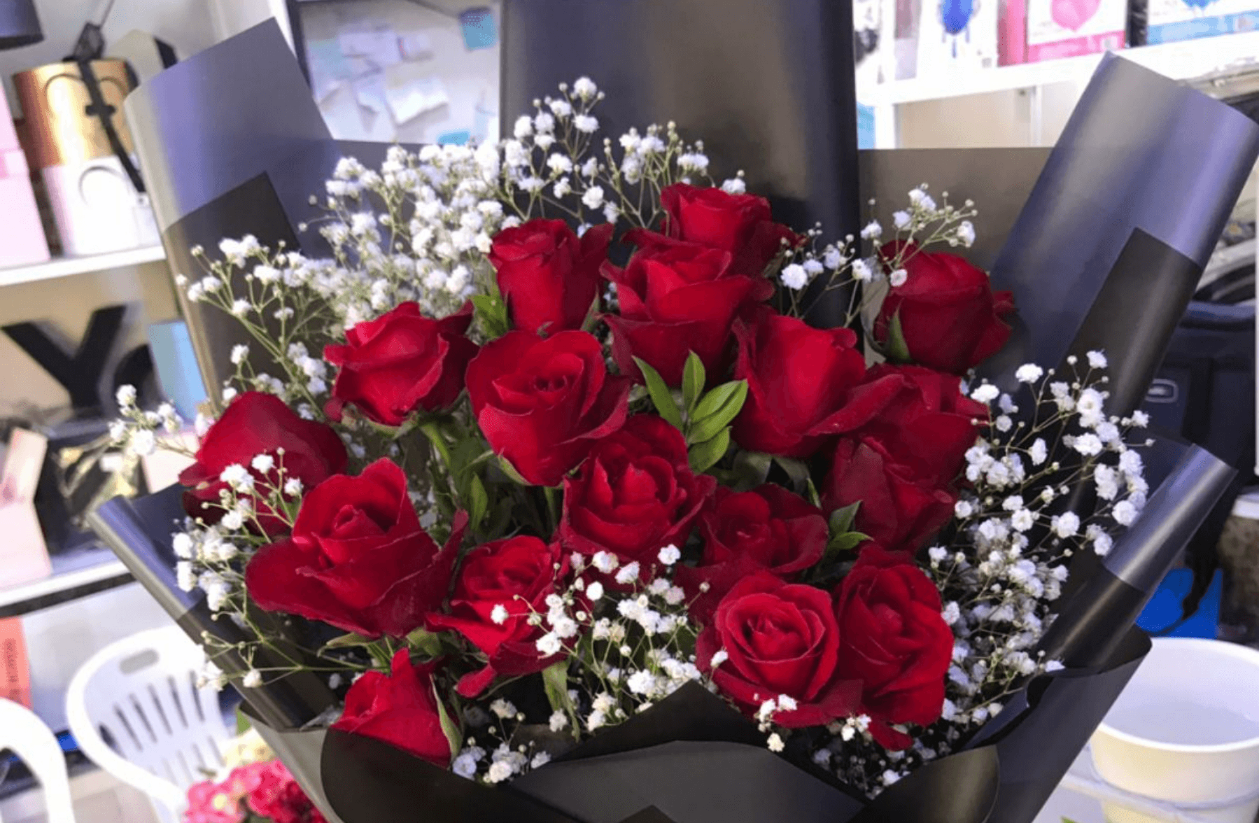 Bouquet De Fleurs Red