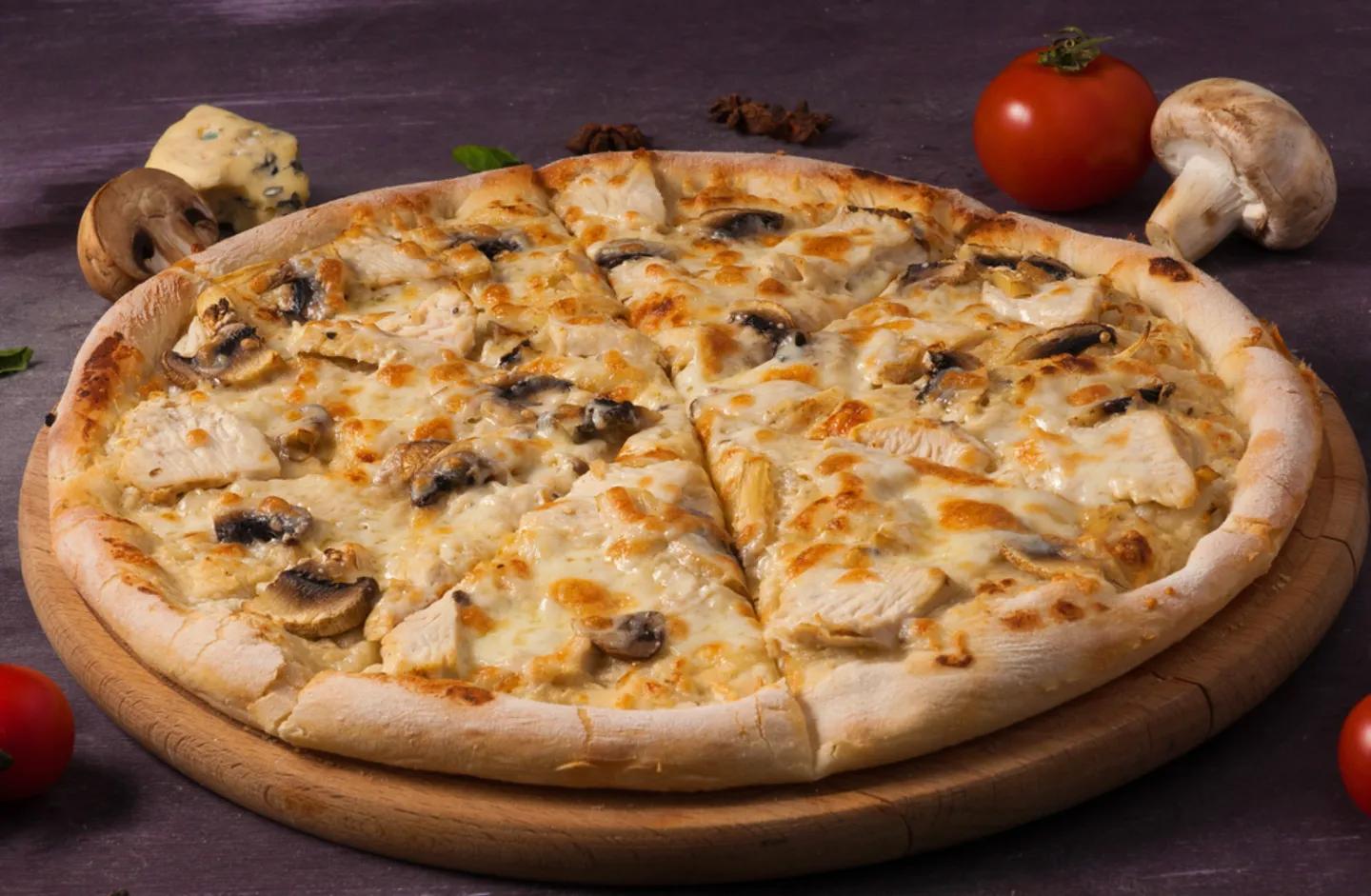 Pizza Champignons fromage