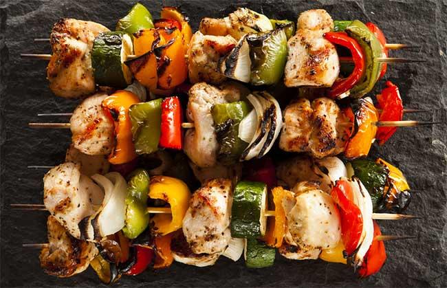 Plat Brochettes Volaille
