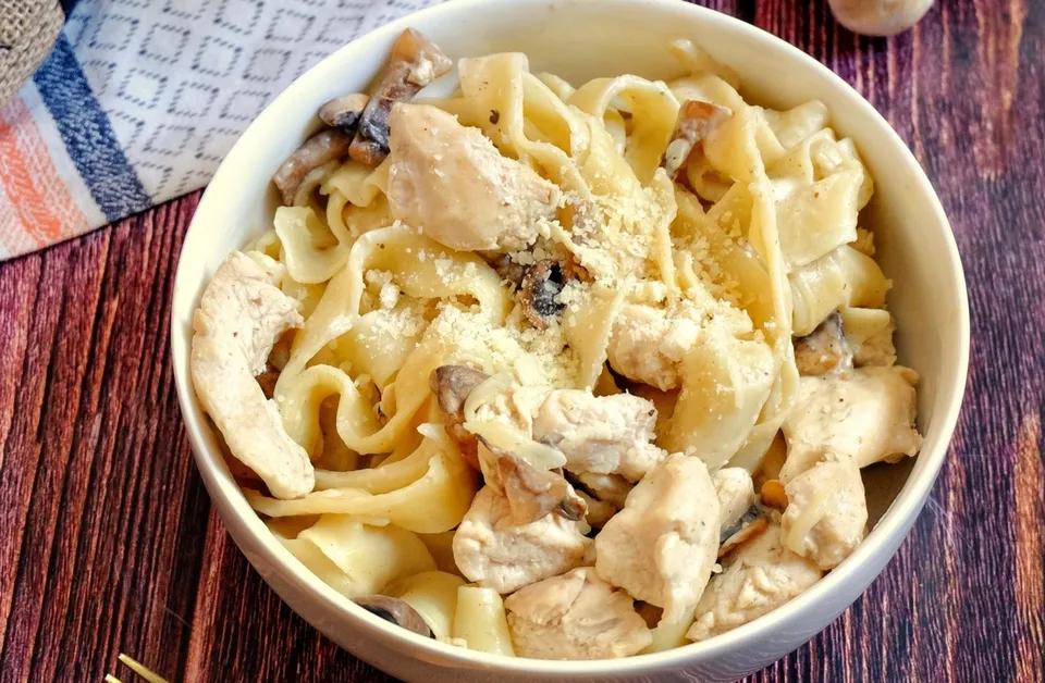 Tagliatelle Escalope