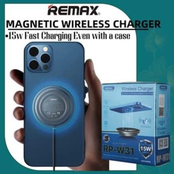 Chargeur sans fil 15W Charge Rapide magnétique Magsafe Remax RP-W31 Wireless