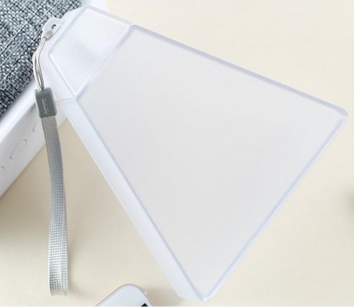 Bouteille Blanc 260ml en plastique Pyramid Happinese Remax RT-CUP34