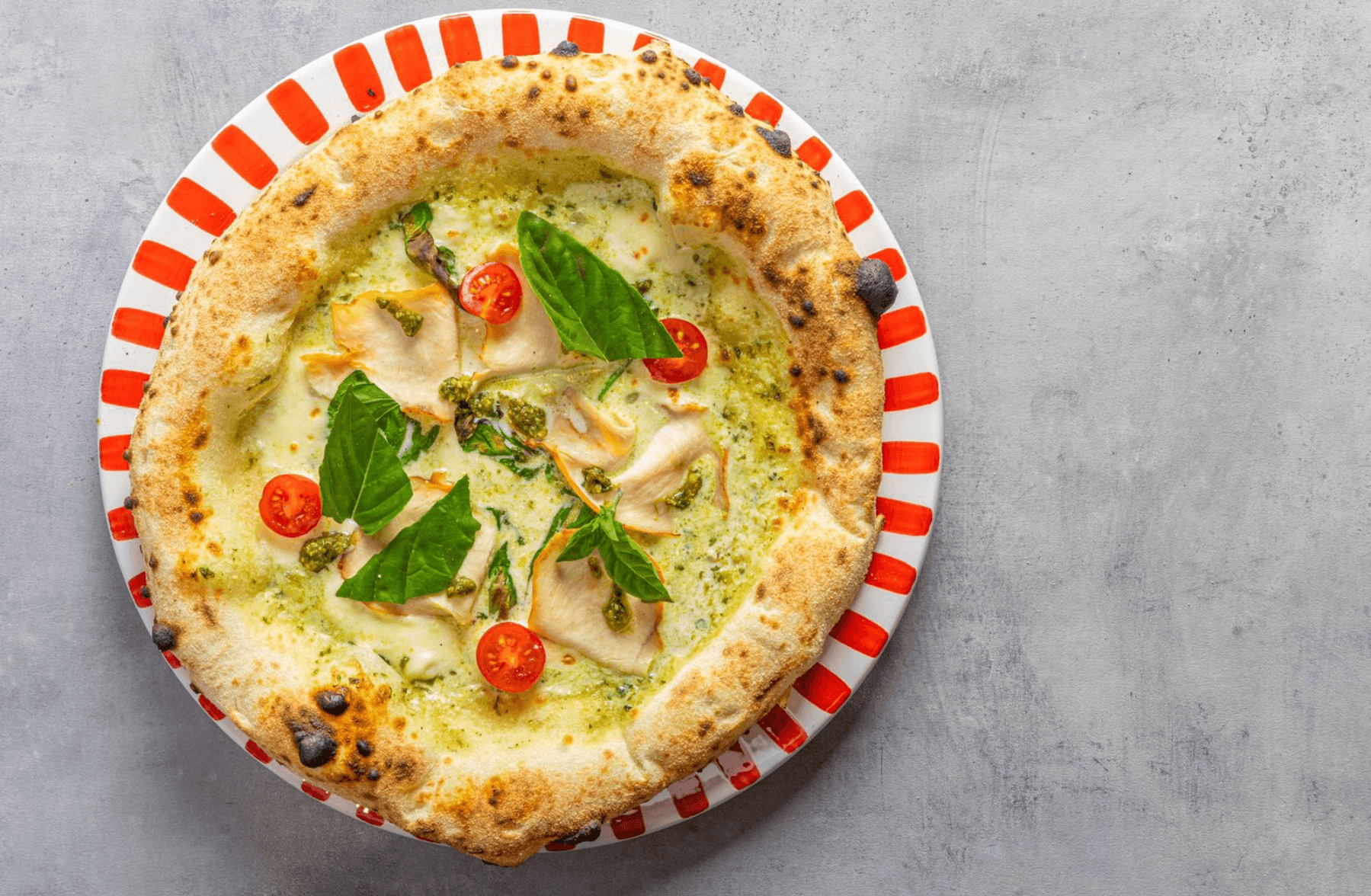 Pizza Napolitaine 5 Formaggi