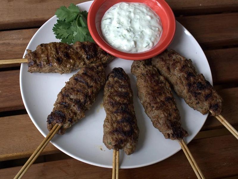 Brochettes De Viande Hachée Grillés
