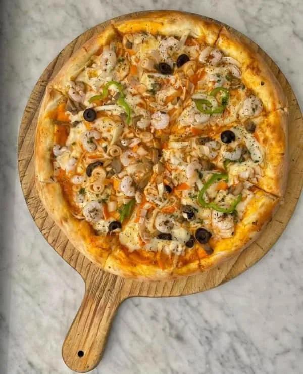 Pizza Fruits De Mer