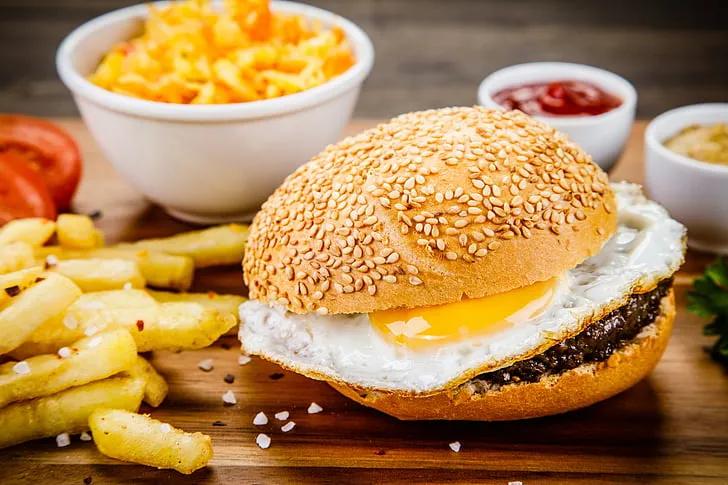 Egg Burger + Frites