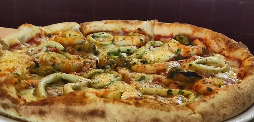 Pizza Fruit De Mer