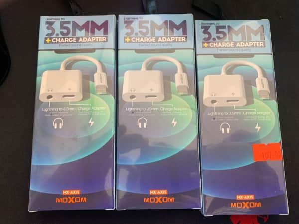 Adaptateur Moxom iphone (Lightning) to 3.5mm jack + charger