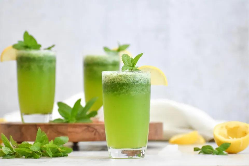 Jus De Citron A La Menthe
