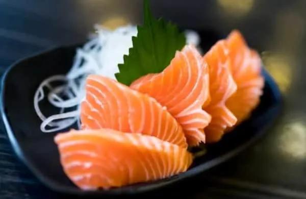 Sashimi Saumon - 4 Pièces