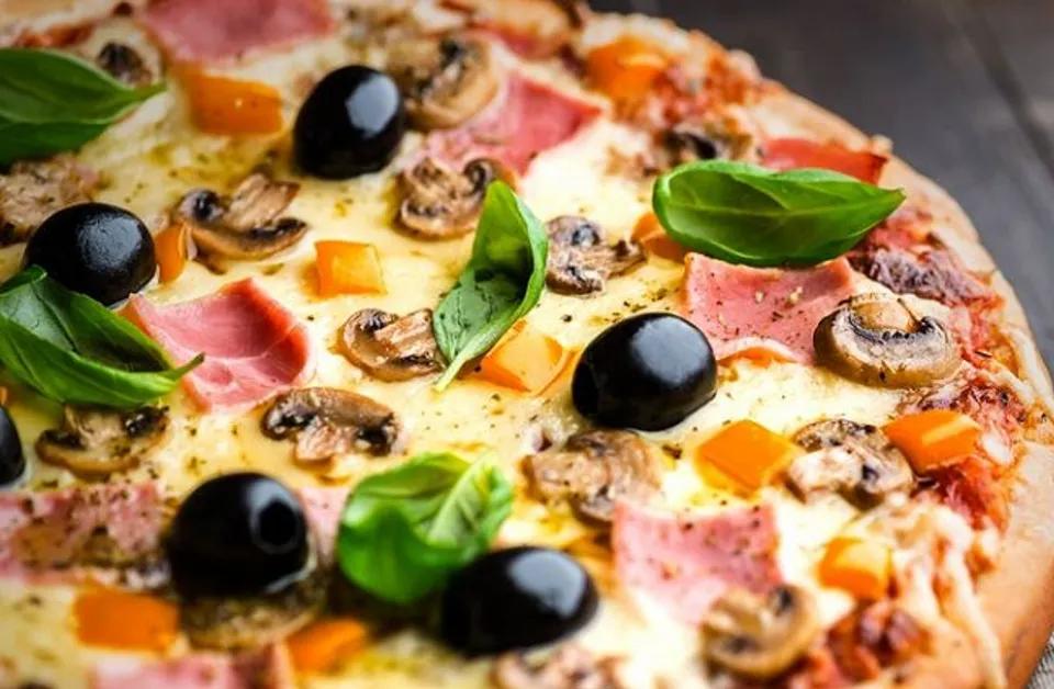 Pizza Chhiwa