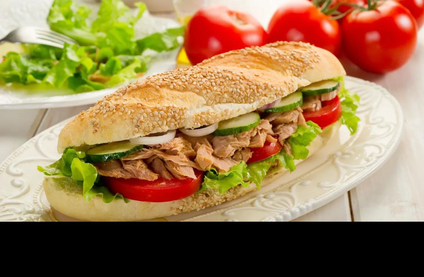 Sandwich Thon + Oeuf + Cacher