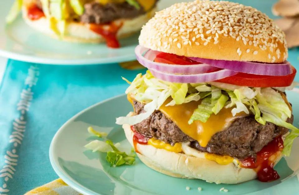 Classic Cheese Burger