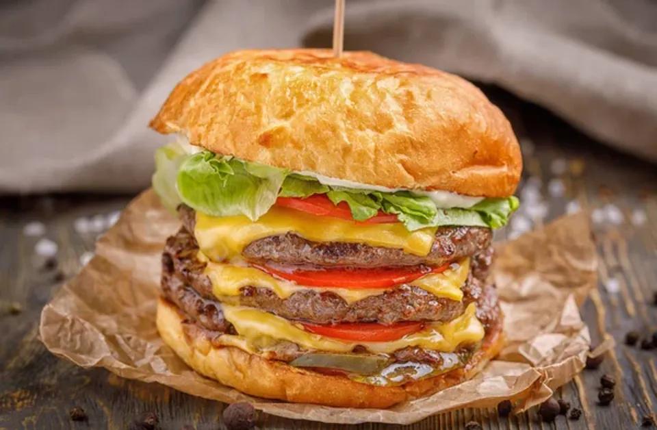 Triple Cheese Burger