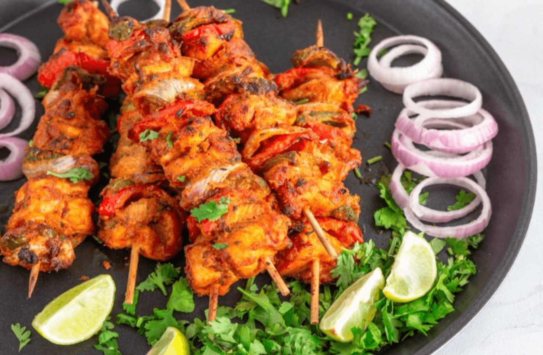 طبق شيش طاووق