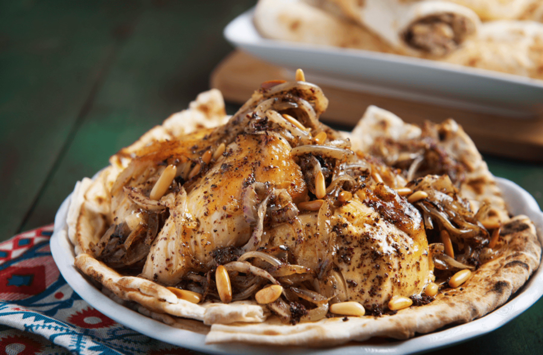 طبق دجاج على طريقة كرم لبنان