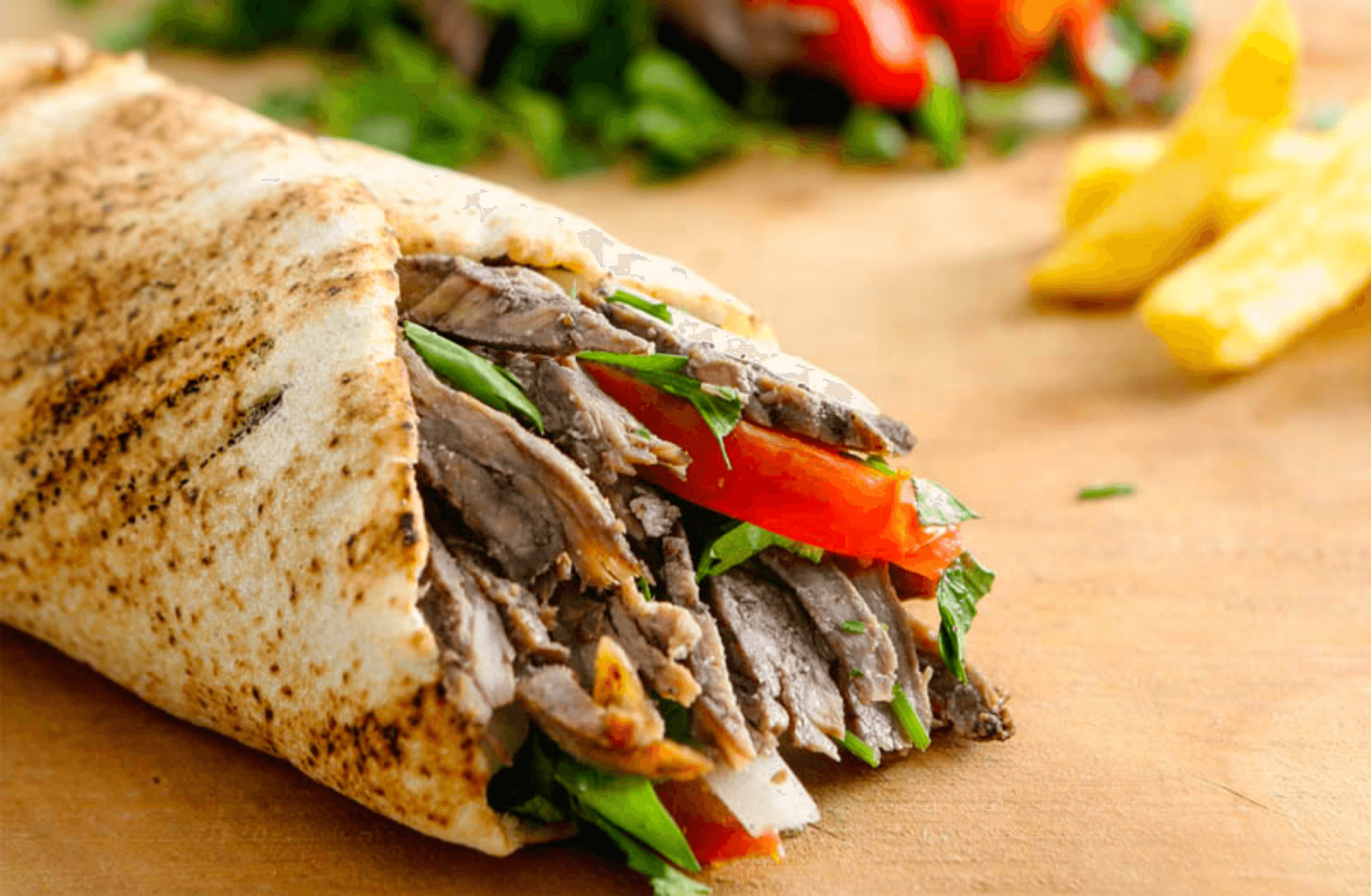 رغيف سندويش سبيسيال شاورما عجل