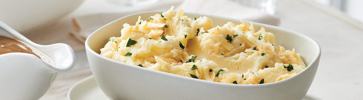 Patate à L'ail, fines herbes et cheddar