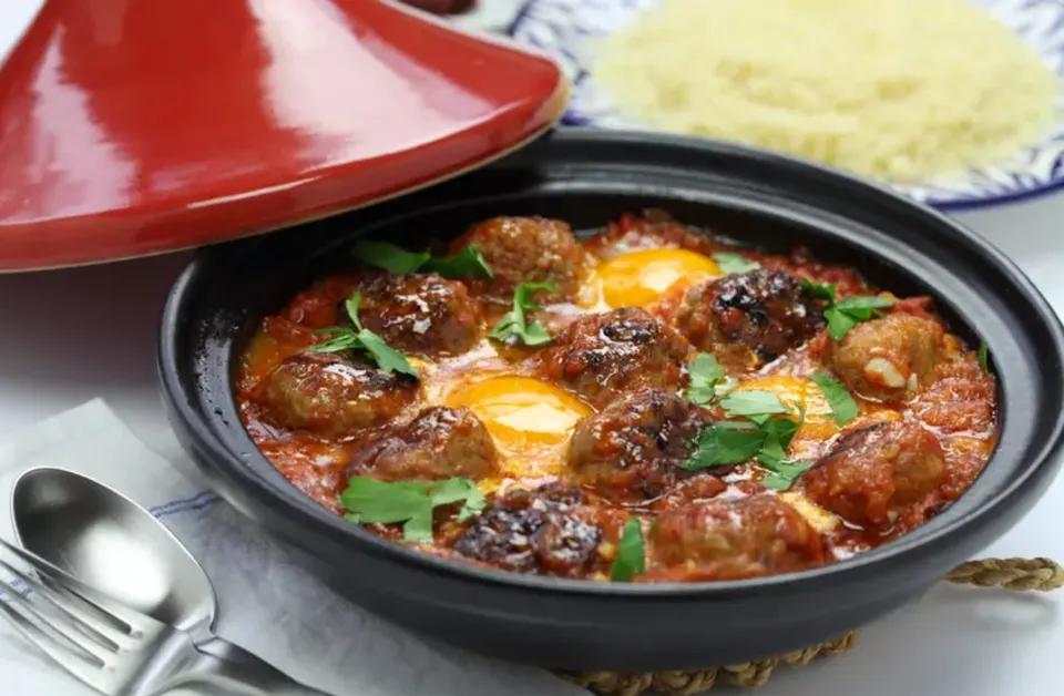 Tajine de kefta aux œufs