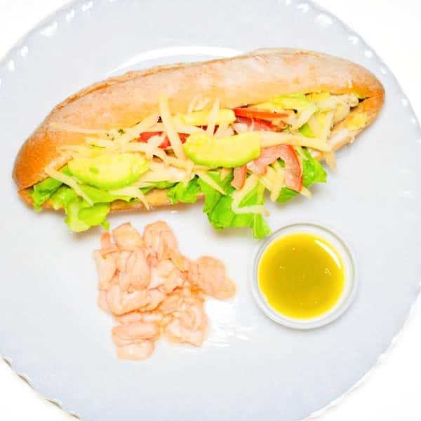 Sandwich Salmon Grill Avocado