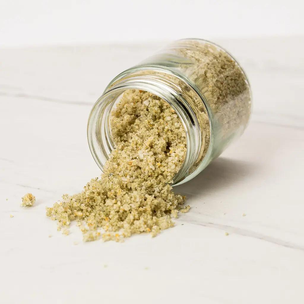 Fleur De Sel Torréfiée Au Piment Fort 100gr