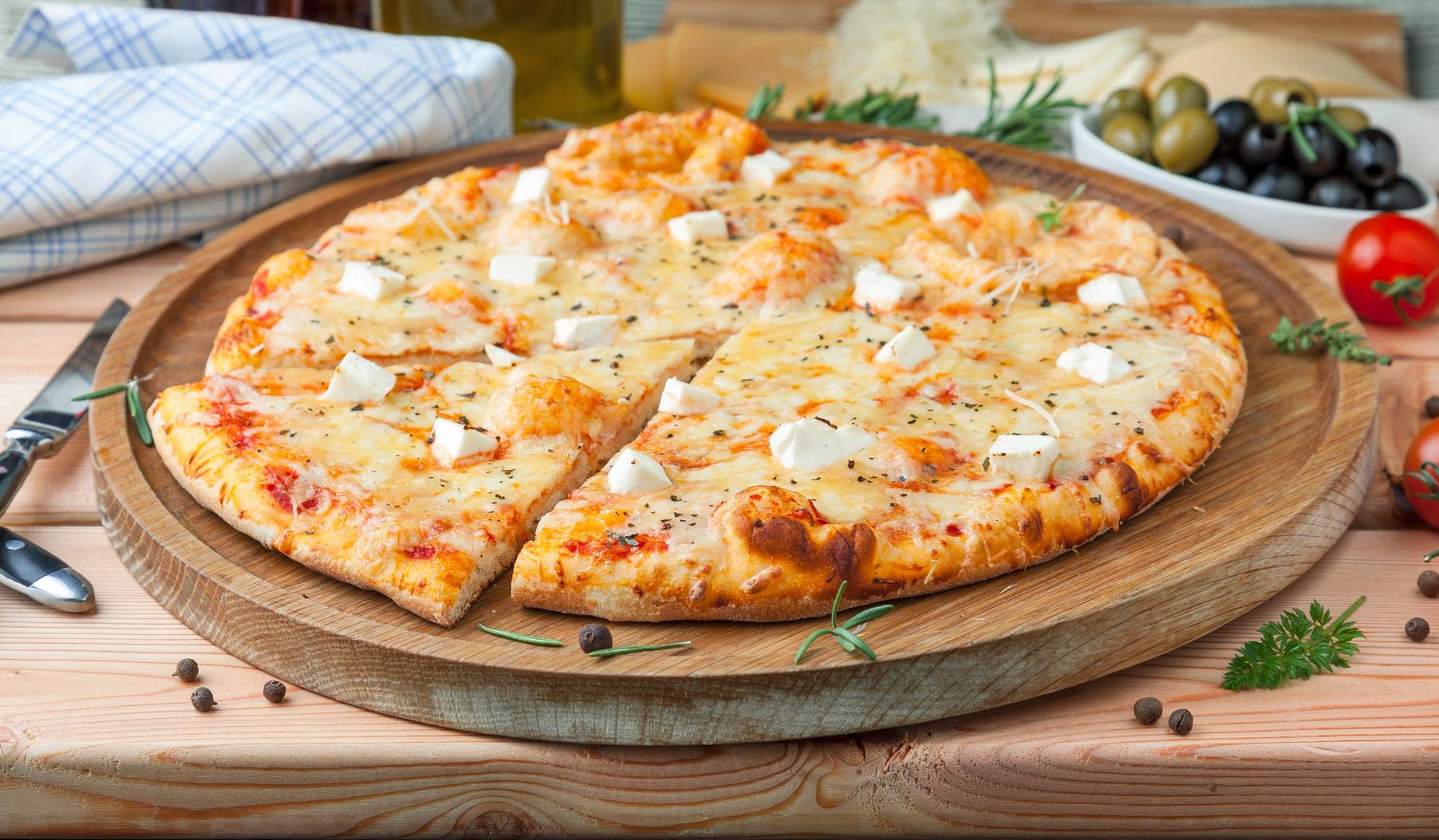 Pizza  Aux 4 Fromages