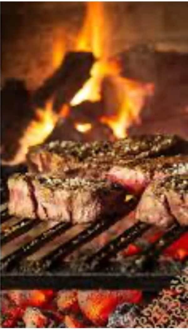 200gr De Côtelettes Grillée Au Charbon